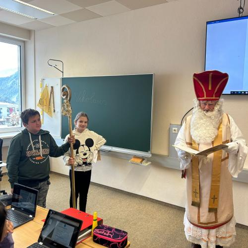 nikolaus