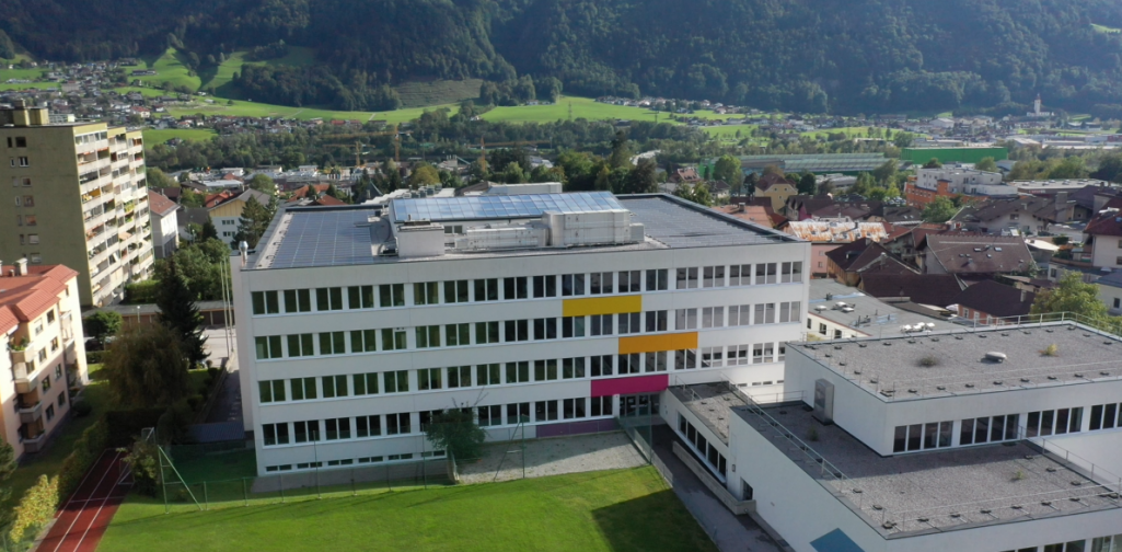 Schulhaus Nord Luftansicht 2